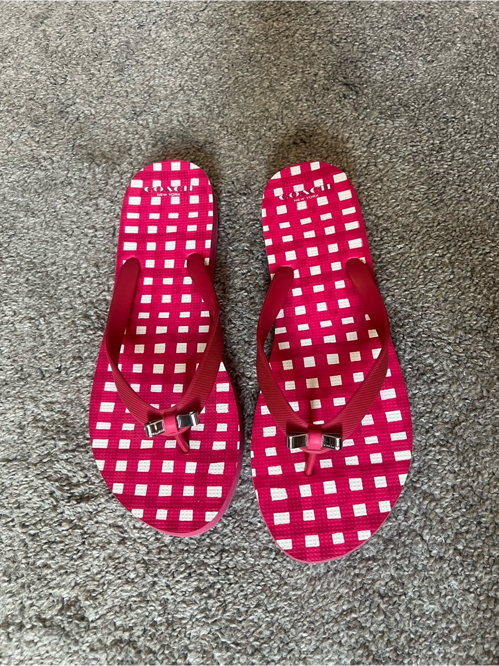 Coach Pink and White Gingham Flip Flop Sandals with Silver Bow size 9-10